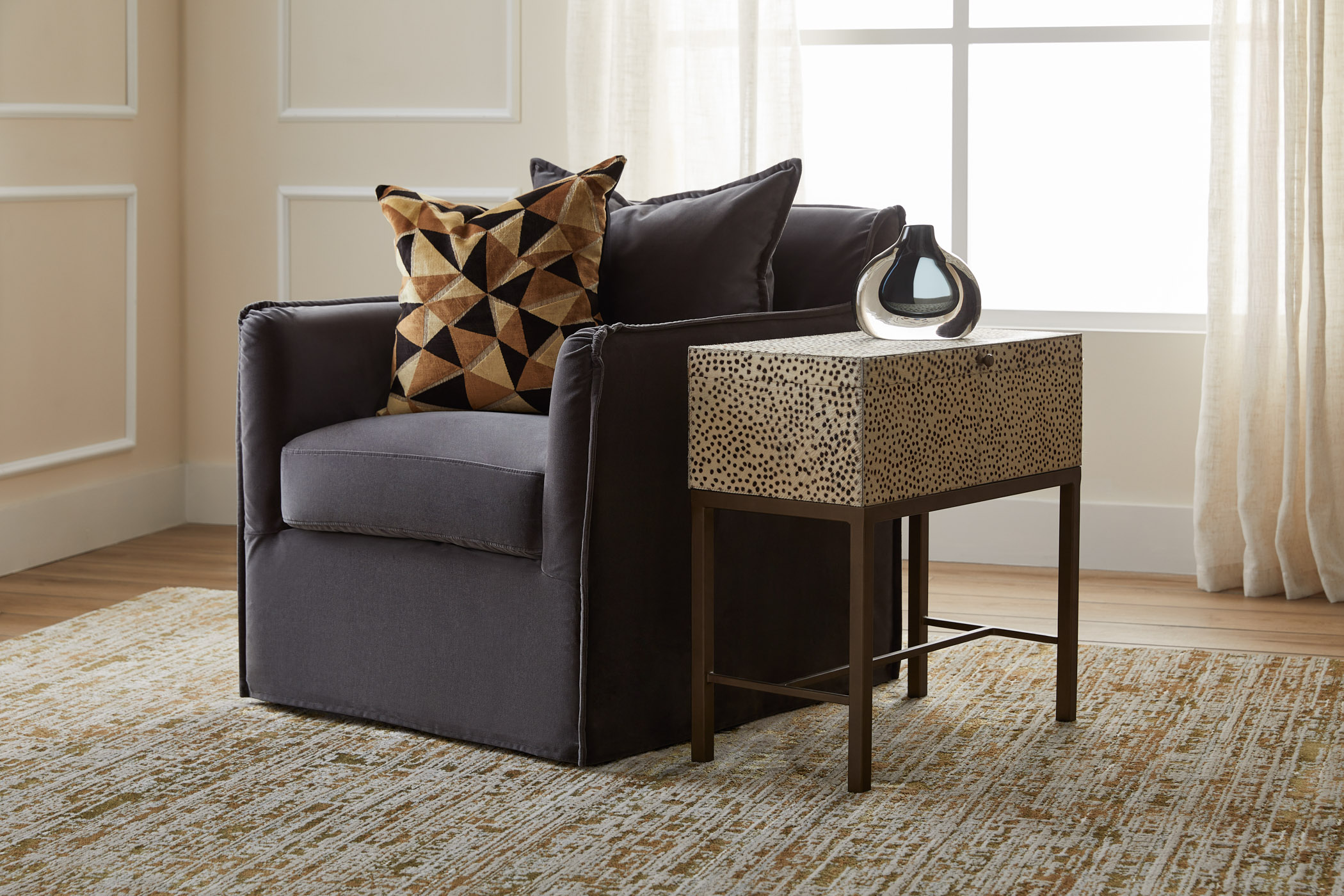 Gaborone Box on Stand Designed by J Kent Martin | Off White | Brown | Antique Brass - Image 4